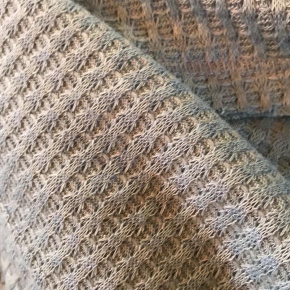 Women’s long sleeve v-neck top NWT   SIZE SMALL - Picture 9 of 11